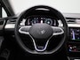 Volkswagen Passat PASSAT VARIANT 1.4 TSI GTE Business | Automaat | Navigatie | Camera | Panoramadak | Trekhaak | Lederen Bekleding | Adaptive Cruise Control | Climate Control | Stoelverwarming | Parkeersensoren | LED | Lichtmetalen velgen |