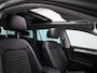 Volkswagen Passat PASSAT VARIANT 1.4 TSI GTE Business | Automaat | Navigatie | Camera | Panoramadak | Trekhaak | Lederen Bekleding | Adaptive Cruise Control | Climate Control | Stoelverwarming | Parkeersensoren | LED | Lichtmetalen velgen |