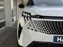 Peugeot 5008 1.2 Hybrid 145 GT | Automaat | Achteruitrijcamera | Apple carplay | Electronic climate control | Navigatie systeem full map | Voorstoelen en stuurwiel verwarmd
