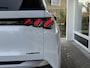 Peugeot 5008 1.2 Hybrid 145 GT | Automaat | Achteruitrijcamera | Apple carplay | Electronic climate control | Navigatie systeem full map | Voorstoelen en stuurwiel verwarmd