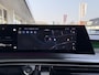Peugeot 5008 1.2 Hybrid 145 GT | Automaat | Achteruitrijcamera | Apple carplay | Electronic climate control | Navigatie systeem full map | Voorstoelen en stuurwiel verwarmd