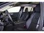 Volvo V60 T6 Recharge AWD Plus Dark - Panorama/schuifdak - IntelliSafe Assist & Surround - 360º Camera - Harman/Kardon audio - Verwarmde voorstoelen, stuur & achterbank - Parkeersensoren voor & achter - Elektr. bedienb. voorstoelen met geheugen - Head up display - Extra getint glas - 19' LMV