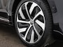 Volkswagen Arteon Shooting Brake 1.4 TSI 218pk DSG eHybrid R-Line Business+ · Panoramadak · 360 Camera · Head-Up · Stoelverwarming Voor+ Achter · 19'' Inch · Trekhaak ·