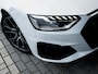 Audi A4 Avant 40 TFSI Launch edition Sport S Line | Stoelverwarming | Black Optic | Adaptieve Cruise Control |Virtual Cockpit | Climate Control | Privacy Glas | Elektrische Kofferklep | 19'' Lichtmetalen Velgen | 3x S-Line |
