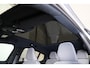Volvo EC40 Extended Range Ultra 82 kWh - Panoramadak - IntelliSafe Assist & Surround - 360º Camera - Harman/Kardon audio - Verwarmde voorstoelen, stuur & achterbank - Parkeersensoren voor & achter - Elektr. bedienb. voorstoelen met geheugen links - Draadloze tel. lader - Warmtepomp - Extra getint glas - Inklapbare trekhaak - 20' LMV