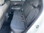 Jeep Avenger Longitude 54 kWh | ACCU 97% | Navigatie | Keyless Entry | Achteruitrijcamera | Draadloze telefoonlader