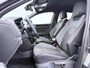 Volkswagen T-Roc 1.5 TSI R-Line | Trekhaak | Navigatie | Camera | Stoelverwarming | Elek Achterklep |