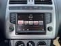 Volkswagen Polo 1.0 Bluemotion Edition | NL auto | Automaat | Parkeersensoren voor en achter | 15" lichtmetalen velgen | Cruise control | Airco | Elektrische ramen voor en achter | Bluetooth |