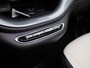 Fiat 500C 500e 42 kWh La Prima | Camera | Stoel verwarming | Navigatie | Parkeersensoren Voor&Achter | Apple Carplay&Android Auto