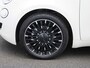 Fiat 500C 500e 42 kWh La Prima | Camera | Stoel verwarming | Navigatie | Parkeersensoren Voor&Achter | Apple Carplay&Android Auto