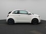 Fiat 500C 500e 42 kWh La Prima | Camera | Stoel verwarming | Navigatie | Parkeersensoren Voor&Achter | Apple Carplay&Android Auto