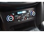 Ford Focus 1.5 Titanium [ Airco Cruise Climate Licht metaal ]