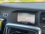 Volvo S60 1.6 T4 Kinetic 180PK AUTOMAAT! Navi l Cruise l LED l Airco ECC! 1e eigenaar l NL AUTO DEALER OH l NIEUWSTAAT!