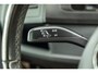 Volkswagen Transporter 2.0 TDI L1H2 Highline I Leder I Trekhaak I 3 persoons I NAP I Multifuntiestuur I