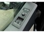 Volkswagen Transporter 2.0 TDI L1H2 Highline I Leder I Trekhaak I 3 persoons I NAP I Multifuntiestuur I
