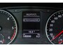 Volkswagen Transporter 2.0 TDI L1H2 Highline I Leder I Trekhaak I 3 persoons I NAP I Multifuntiestuur I
