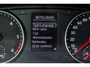 Volkswagen Transporter 2.0 TDI L1H2 Highline I Leder I Trekhaak I 3 persoons I NAP I Multifuntiestuur I