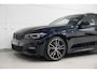 BMW 3-Serie 330i M-Sport | Schuifdak | Individual | Hifi | Elektr. Trekhaak