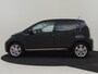 Volkswagen Up! 1.0 BMT beats 60PK | Achteruitrijcamera | Cruise control | Parkeersensoren achter | Airco | DAB | Bleutooth | 15"LMV