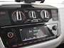 Volkswagen Up! 1.0 BMT beats 60PK | Achteruitrijcamera | Cruise control | Parkeersensoren achter | Airco | DAB | Bleutooth | 15"LMV
