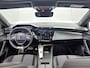 Peugeot 308 SW GT Hybrid 145pk Automaat | Navigatie | Panoramisch schuif-kanteldak | 360° Camera | Matrix LED koplampen | FOCAL Premium HiFi | Adaptieve Cruise Control | Handsfree Achterklep | Keyless | Stof/Leder/Alcantara sportstoelen | Climate Control | Parkeersensoren v+a | Draadloze Apple CarPlay / Android Auto + telefoonlader | Volledig digitaal instrumentenpaneel | Donker getint glas | Trekhaak | 18" lichtmetalen velgen |