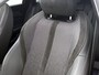 Peugeot 308 SW GT Hybrid 145pk Automaat | Navigatie | Panoramisch schuif-kanteldak | 360° Camera | Matrix LED koplampen | FOCAL Premium HiFi | Adaptieve Cruise Control | Handsfree Achterklep | Keyless | Stof/Leder/Alcantara sportstoelen | Climate Control | Parkeersensoren v+a | Draadloze Apple CarPlay / Android Auto + telefoonlader | Volledig digitaal instrumentenpaneel | Donker getint glas | Trekhaak | 18" lichtmetalen velgen |