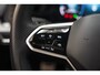 Volkswagen Golf VARIANT 1.5 eTSI 150pk R line DSG [ Navi Virtual Apple / Android Climate Trekhaak ]