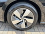 Volkswagen Passat Variant 1.5 eTSI Elegance Business / AUTOMAAT/ ACC/ DODEHOEK/ PARK.SENSOREN V+A/ CAMERA/ STUUR+STOELVERWARM./ MASSAGE/ APP-CONNECT/ ELEK.ACHTERKLEP/ KEYLESS/ DIGITAL DASH/ NAVI/ DAB/ CLIMA/ LED/ 17'' LMV