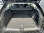 Volkswagen Passat Variant 1.5 eTSI Elegance Business / AUTOMAAT/ ACC/ DODEHOEK/ PARK.SENSOREN V+A/ CAMERA/ STUUR+STOELVERWARM./ MASSAGE/ APP-CONNECT/ ELEK.ACHTERKLEP/ KEYLESS/ DIGITAL DASH/ NAVI/ DAB/ CLIMA/ LED/ 17'' LMV