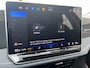 Volkswagen Passat Variant 1.5 eTSI Elegance Business / AUTOMAAT/ ACC/ DODEHOEK/ PARK.SENSOREN V+A/ CAMERA/ STUUR+STOELVERWARM./ MASSAGE/ APP-CONNECT/ ELEK.ACHTERKLEP/ KEYLESS/ DIGITAL DASH/ NAVI/ DAB/ CLIMA/ LED/ 17'' LMV