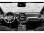 Volvo XC60 T8 Plug-in hybrid AWD Ultra Dark Executive Edition | Luchtvering | 22" | Gelamineerd Glas | Bowers & Wilkins | Stoelmassage & Ventilatie | MY '27 |