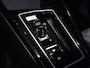 Volkswagen Golf Variant 1.5 eTSI 130pk DSG R-Line | Navigatie | Kuipstoelen | 18" | App-Connect | ACC 38