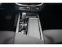 Volvo XC60 T6 Plug-in hybrid AWD Essential | Adaptieve Cruise Control | Stoel + Stuurverwarming | Dode Hoek detectie | 19 Inch Velgen | Nordico Interieur | Getint Glas Achter