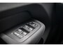 Volvo XC60 T6 Plug-in hybrid AWD Essential | Gratis Trekhaak | Adaptieve Cruise Control | Stoel + Stuurverwarming | Dode Hoek detectie | 19 Inch Velgen | Nordico Interieur | Getint Glas Achter