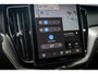 Volvo XC60 T6 Plug-in hybrid AWD Essential | Gratis Trekhaak | Adaptieve Cruise Control | Stoel + Stuurverwarming | Dode Hoek detectie | 19 Inch Velgen | Nordico Interieur | Getint Glas Achter