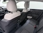 Citroën C3 Shine 110pk Automaat | Navigatie | Achteruitrijcamera | Climate Control | Cruise Control | Parkeersensoren | Led koplampen | Comfortstoelen | DAB+ radio | Apple Carplay / Android Auto | Bluetooth | Elektrisch inklapbare spiegels | Afwijkende dakkleur | Donker getint glas | 17" lichtmetalen velgen |