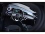 Mercedes-Benz CLA Shooting Brake 250 e Premium | Panoramadak | Stoelverwarming | Multibeam LED | Camera | Ambiance Verlichting | Cruise Control |