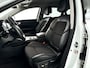 Renault Talisman Estate 1.6 TCe Intens | Park assist | Head-up display | Cruise control | Airco