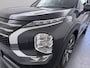 Mitsubishi Outlander 2.4 PHEV Intense+ Prijsverlaging + €4.000 euro korting! | MI-PILOT | Adaptieve LED-koplampen | Zwarte hemelbekleding | 20-inch Diamond-Cut lichtmetalen velgen