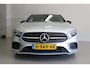 Mercedes-Benz A-klasse 180 Business Solution AMG | NL-AUTO+N.A.P! | CARPLAY | D-GLAS | CLIMA | PDC-V/A | CAMERA | 18'LMV | LED |