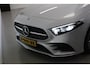 Mercedes-Benz A-klasse 180 Business Solution AMG | NL-AUTO+N.A.P! | CARPLAY | D-GLAS | CLIMA | PDC-V/A | CAMERA | 18'LMV | LED |