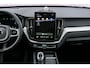 Volvo XC60 2.0 T8 Plug-in hybrid AWD Ultra Black Edition Executive | Luchtvering | 22" | Gelamineerd Glas | Bowers & Wilkins | Stoelmassage & Ventilatie | Stoel & Stuurverwarming | 360 Camera | Pilot Assist | BLIS |
