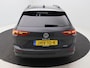 Volkswagen Golf Variant 1.5 eTSI Life Business AUTOMAAT / Trekgewicht 1.400 kg / Navigatie / Apk tot 11-2027 /Digitaal dashboard / Climate control / Navigatie / Apple Carplay Android /