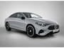 Mercedes-Benz CLA 200 Business Solution AMG 58 kWh | Premium pakket | Winterpakket | Nightpakket | MBUX Augmented Reality navigatie | Massagefunctie | 19” vijfspaaks lichtmetalen AMG-velgen | Vast panoramadak | URBAN GUARD |
