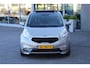 Kia Venga 1.6 CVVT ExecutiveLine Camera/Pano/Trekhaak/NL Auto!!