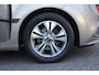 Kia Venga 1.6 CVVT ExecutiveLine Camera/Pano/Trekhaak/NL Auto!!