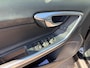 Volvo S60 2.0 T3 Momentum BLIS/STOEL/STUURVERWARMING/KEYLES