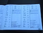 BMW 3-Serie Cabrio 320i Clima Navi Leer
