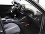 Peugeot 2008 1.2 100PK Allure | AppleCarPlay/AndroidAuto | Navigatie | Cruise Control | Climate Control | Camera | LED | Keyless | Isofix | Privacy Glass | Parkeersensoren | Dakrails |