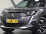 Peugeot 2008 1.2 100PK Allure | AppleCarPlay/AndroidAuto | Navigatie | Cruise Control | Climate Control | Camera | LED | Keyless | Isofix | Privacy Glass | Parkeersensoren | Dakrails |